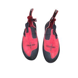 Five Ten Anasazi Moccasym Climbing Shoes Red & Black Rubber Soles Unisex Size 10